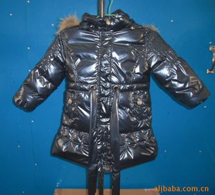 服装服饰零售业的现状、挑战与未来趋势